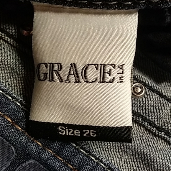 Grace in La bootcut size 26 embellished jeans - Picture 6 of 7